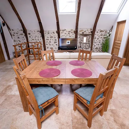 Chez Cati - Belle Maison Au Coeur De L'aveyron